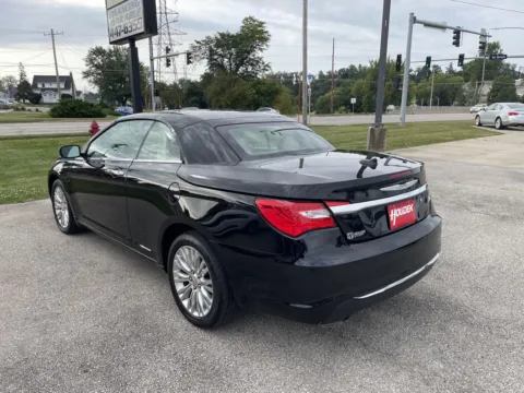 More photos of 2012 Chrysler 200 Limited at Houdek Auto Center, IA