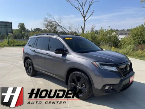 Gray 2019 Honda Passport Elite for sale in Marion, IA