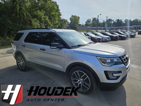 Silver 2017 Ford Explorer Sport for sale in Marion, IA