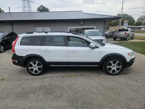 More photos of 2015 Volvo XC70 T6 Platinum at Houdek Auto Center, IA