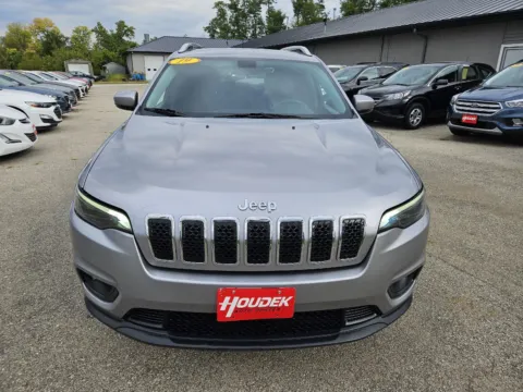 Photos of 2019 Jeep Cherokee Latitude Plus for sale in Marion, IA at Houdek Auto Center