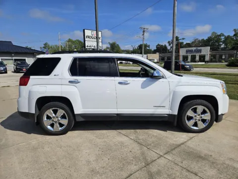 More photos of 2015 GMC Terrain SLT at Houdek Auto Center, IA