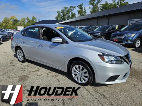 Silver 2019 Nissan Sentra S for sale in Marion, IA