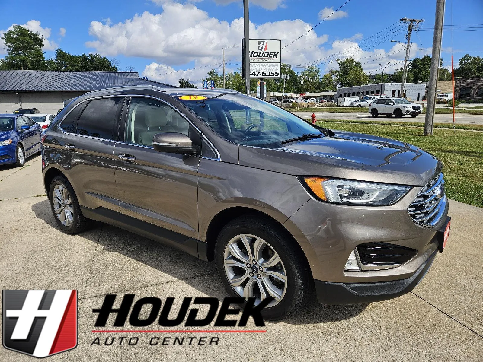 2019 Ford Edge Titanium