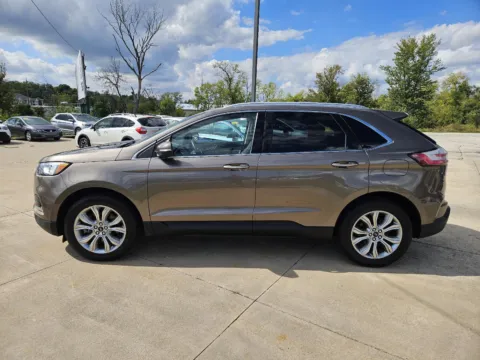 More photos of 2019 Ford Edge Titanium at Houdek Auto Center, IA