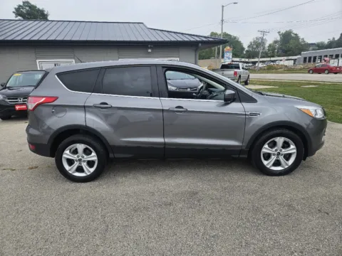 More photos of 2014 Ford Explorer XLT at Houdek Auto Center, IA