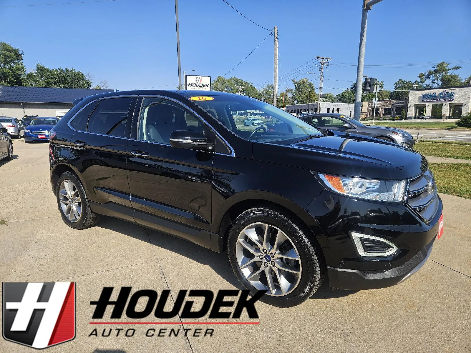 2016 Ford Edge Titanium