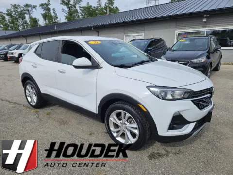 White 2020 Buick Encore GX Preferred for sale in Marion, IA
