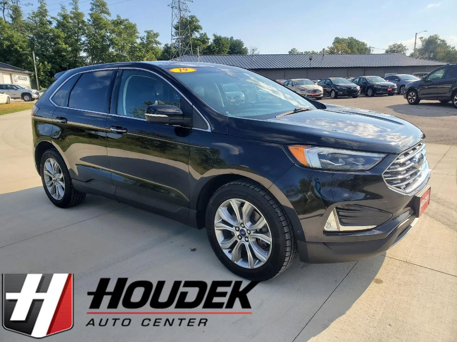2019 Ford Edge Titanium