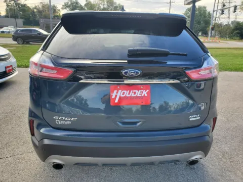 More photos of 2019 Ford Edge SEL at Houdek Auto Center, IA