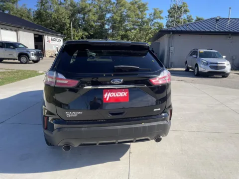 More photos of 2019 Ford Edge SE at Houdek Auto Center, IA