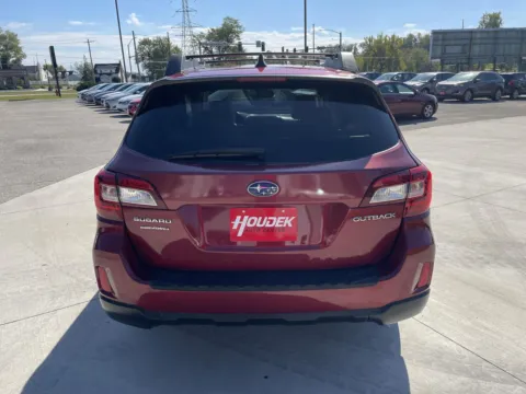 More photos of 2016 Subaru Outback 2.5i Premium at Houdek Auto Center, IA