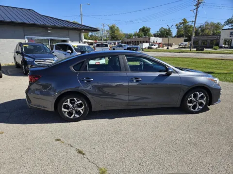 More photos of 2019 Kia Forte LXS at Houdek Auto Center, IA