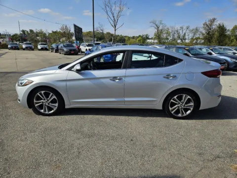 More photos of 2017 Hyundai Elantra Limited at Houdek Auto Center, IA
