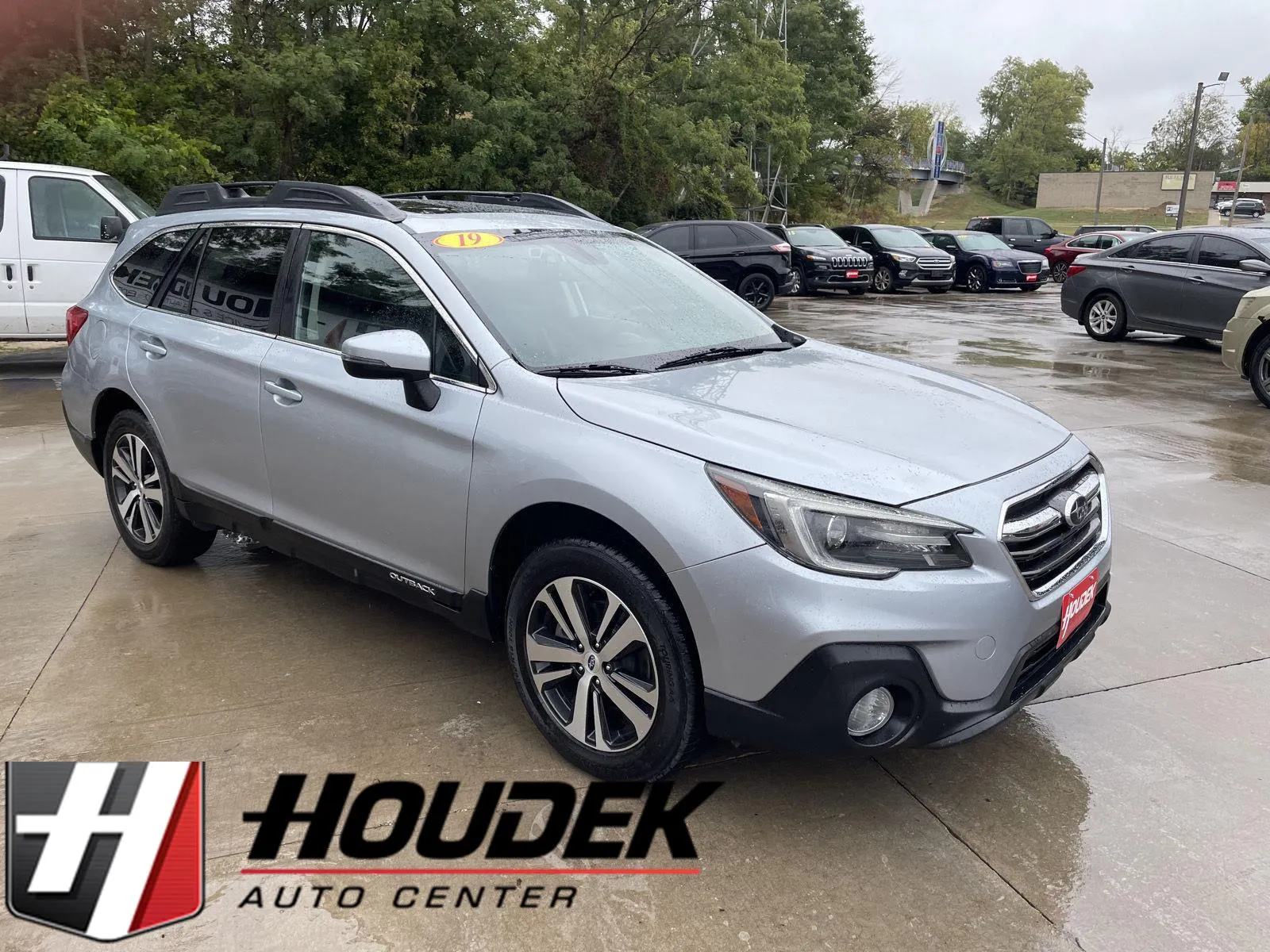 Silver 2019 Subaru Outback Limited for sale in Marion, IA
