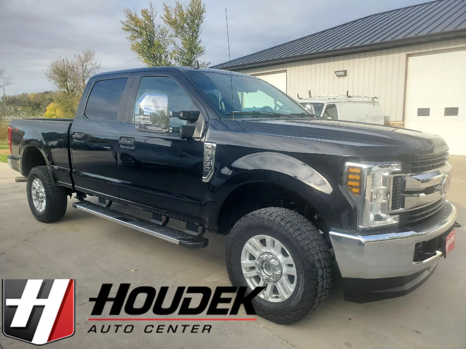 Black 2019 Ford Super Duty F-250 SRW XL for sale in Marion, IA