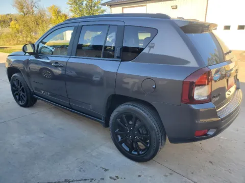 More photos of 2015 Jeep Compass Altitude Edition at Houdek Auto Center, IA