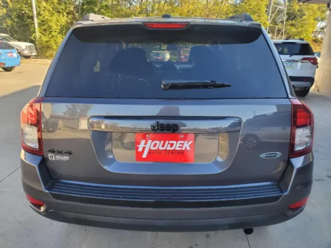 More photos of 2015 Jeep Compass Altitude Edition at Houdek Auto Center, IA