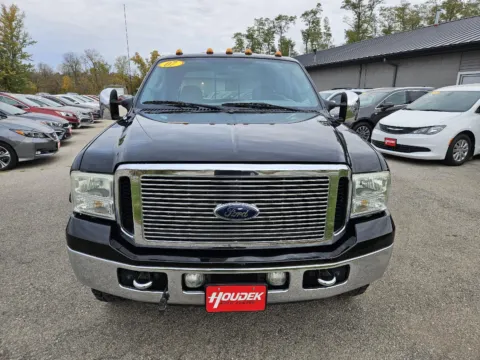 Photos of 2007 Ford Super Duty F-250 XLT for sale in Marion, IA at Houdek Auto Center