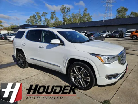 White 2018 GMC Acadia Denali for sale in Marion, IA