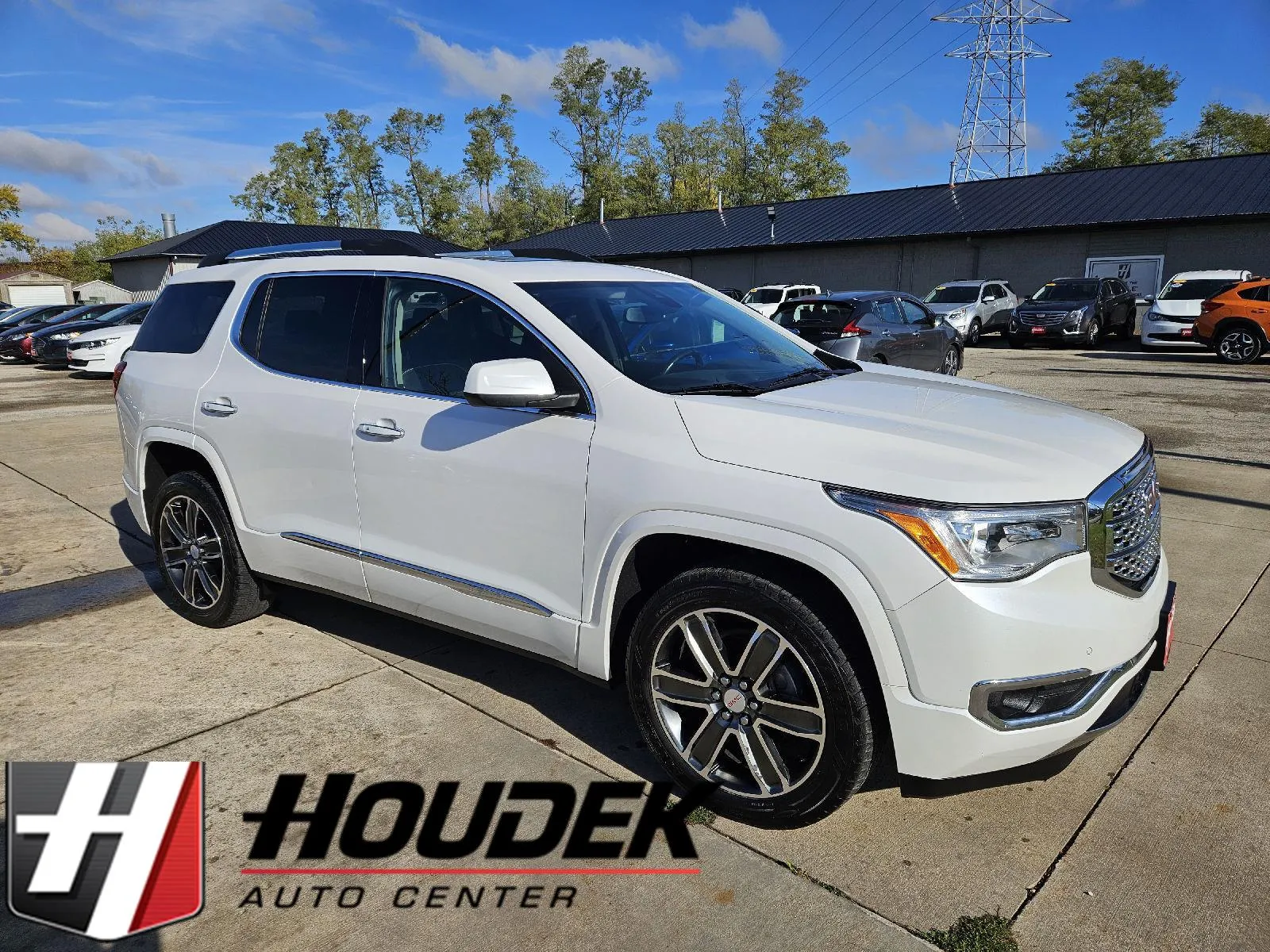 White 2018 GMC Acadia Denali for sale in Marion, IA