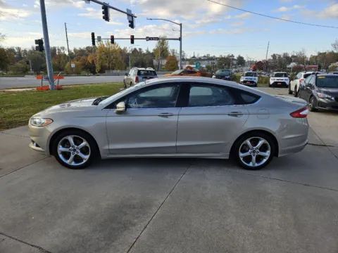 More photos of 2015 Ford Fusion SE at Houdek Auto Center, IA