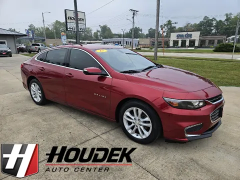 Red 2017 Chevrolet Malibu LT for sale in Marion, IA