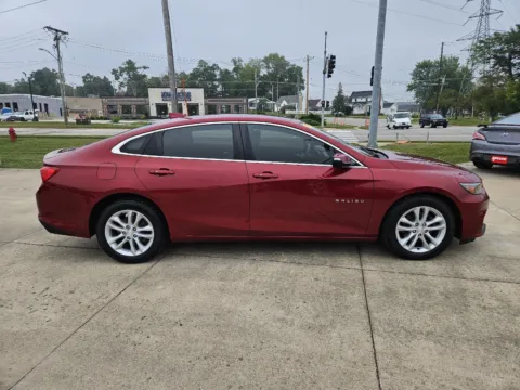 More photos of 2017 Chevrolet Malibu LT at Houdek Auto Center, IA