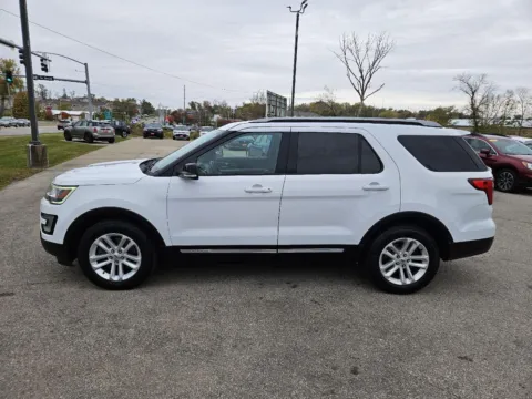 More photos of 2017 Ford Explorer XLT at Houdek Auto Center, IA