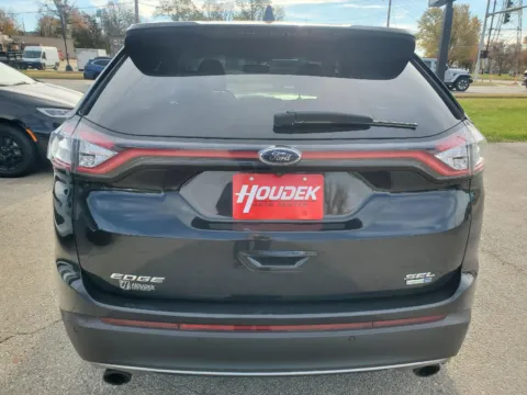 More photos of 2015 Ford Edge SEL at Houdek Auto Center, IA