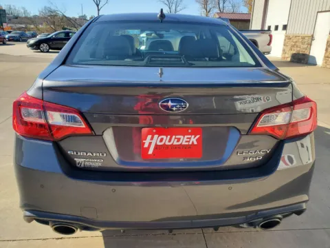 More photos of 2018 Subaru Legacy Limited at Houdek Auto Center, IA