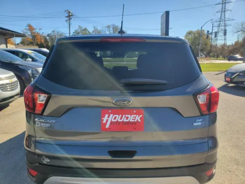 More photos of 2019 Ford Escape SE at Houdek Auto Center, IA
