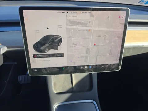 More photos of 2022 Tesla Model Y Long Range at Gravity Autos Hollywood, FL