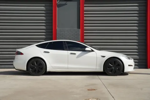 Photos of 2022 Tesla Model S for sale in Hollywood, FL at Gravity Autos Hollywood