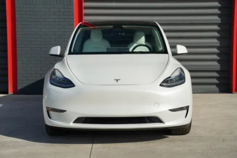Photos of 2022 Tesla Model Y Long Range for sale in Hollywood, FL at Gravity Autos Hollywood