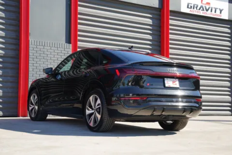 Photos of 2024 Audi Q8 Sportback e-tron Premium for sale in Hollywood, FL at Gravity Autos Hollywood