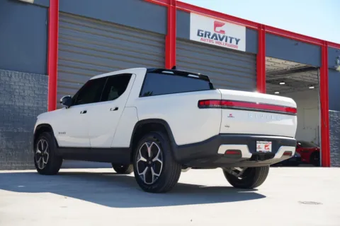 More photos of 2023 Rivian R1T Adventure at Gravity Autos Hollywood, FL