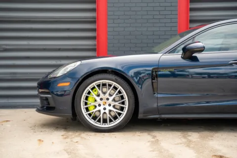 More photos of 2020 Porsche Panamera E-Hybrid at Gravity Autos Hollywood, FL