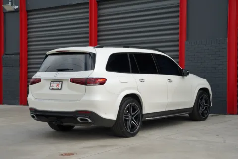 Photos of 2023 Mercedes-Benz GLS 450 for sale in Hollywood, FL at Gravity Autos Hollywood