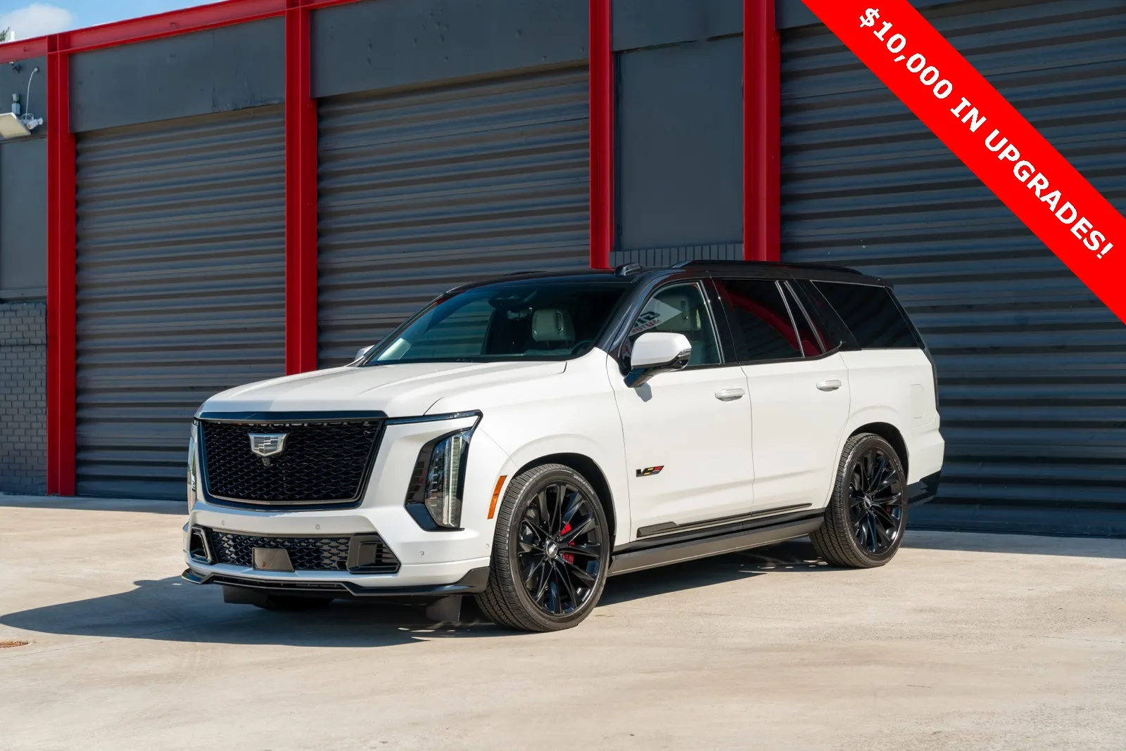 2025 Cadillac Escalade V-Series's photo