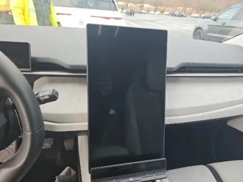 More photos of 2023 Fisker Ocean One at Gravity Autos Hollywood, FL