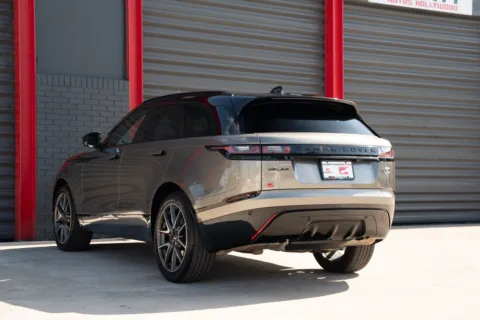 More photos of 2022 Land Rover Range Rover Velar P250 R-Dynamic S at Gravity Autos Hollywood, FL