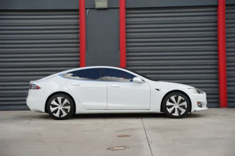 Photos of 2021 Tesla Model S Long Range for sale in Hollywood, FL at Gravity Autos Hollywood