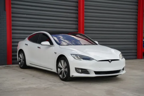 More photos of 2021 Tesla Model S Long Range at Gravity Autos Hollywood, FL