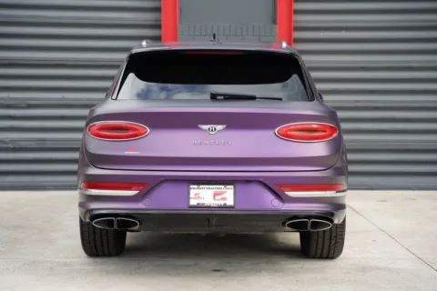 More photos of 2021 Bentley Bentayga V8 at Gravity Autos Hollywood, FL