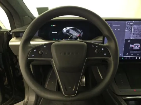 More photos of 2023 Tesla Model X Plaid at Gravity Autos Hollywood, FL