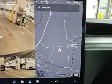 More photos of 2023 Tesla Model S Plaid at Gravity Autos Hollywood, FL