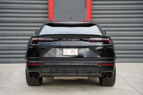 More photos of 2020 Lamborghini Urus at Gravity Autos Hollywood, FL