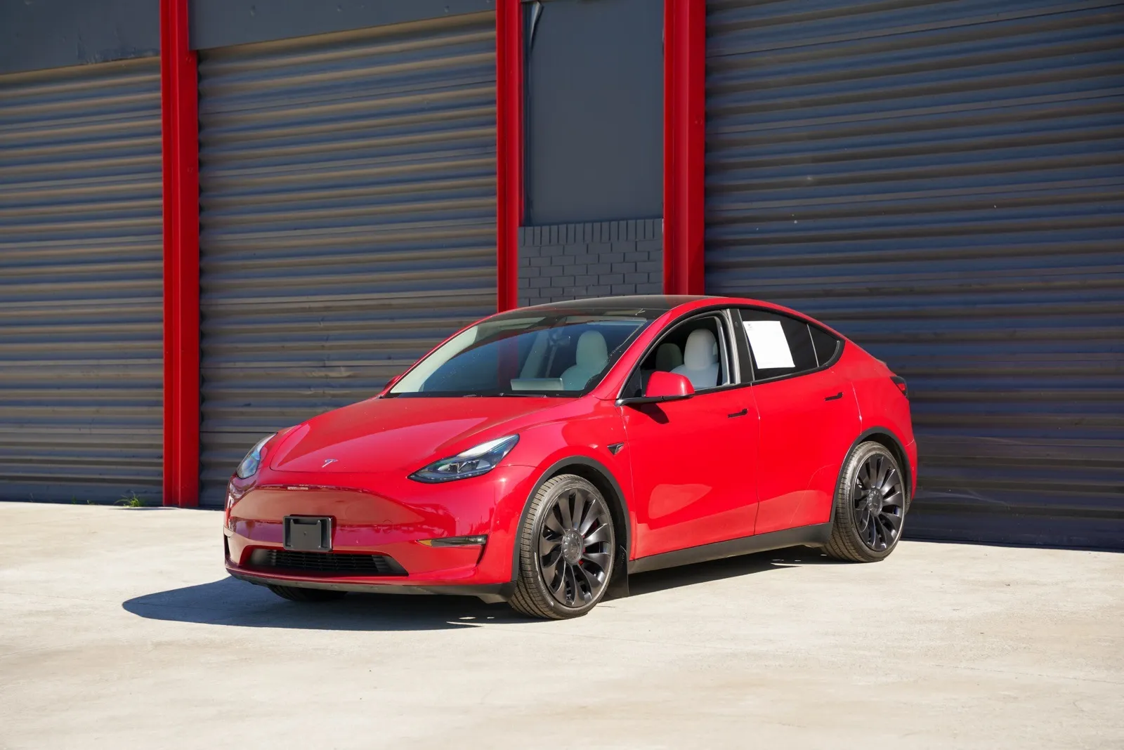 2022 Tesla Model Y Performance's photo