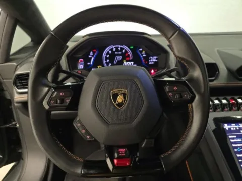 More photos of 2021 Lamborghini Huracan EVO at Gravity Autos Hollywood, FL